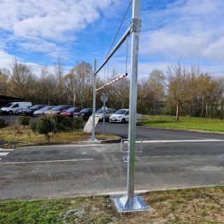 Poteau limitateur de hauteur
